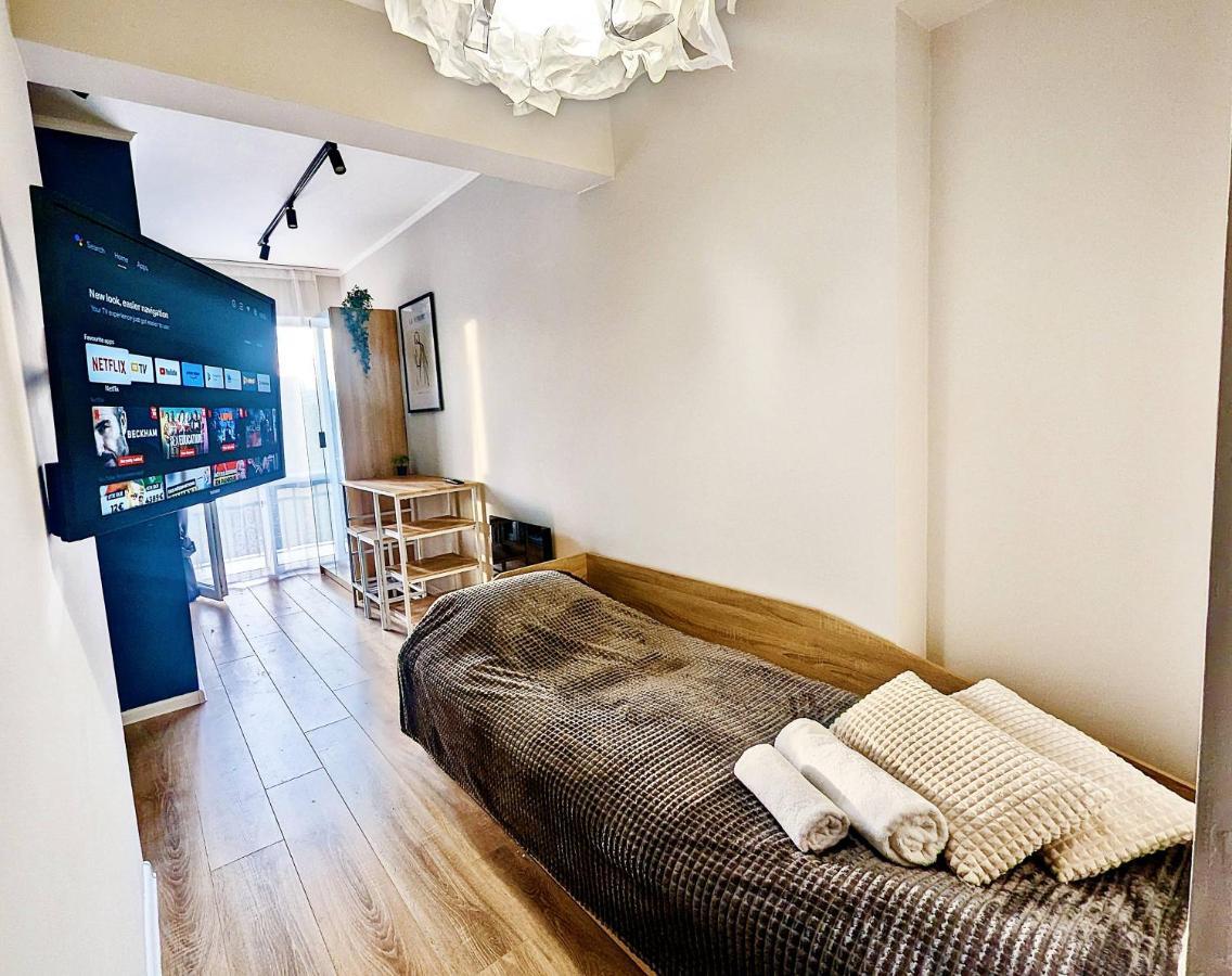 Lily'S Studio 2 By Bulgarentals - Central Sofya Dış mekan fotoğraf